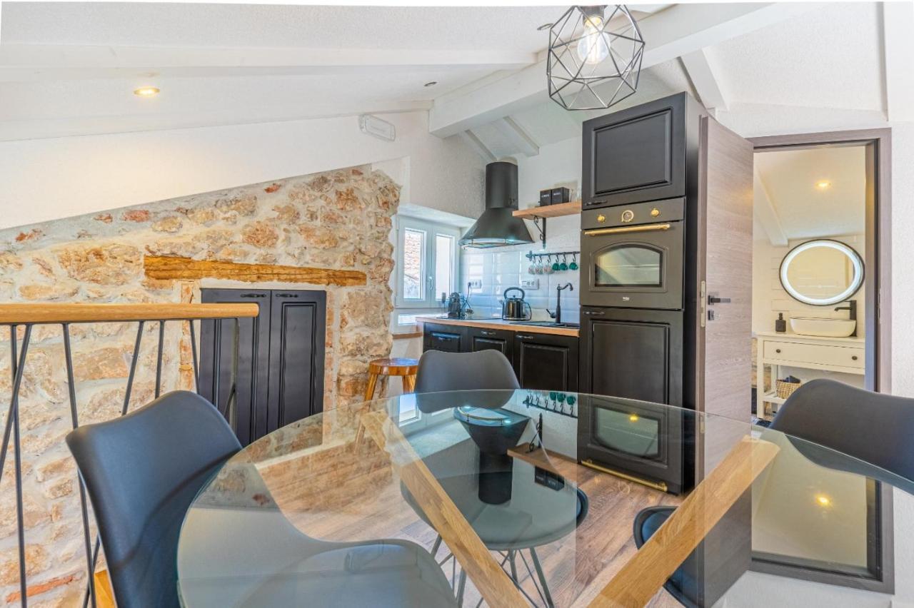 Apartments Rose เซรส ภายนอก รูปภาพ